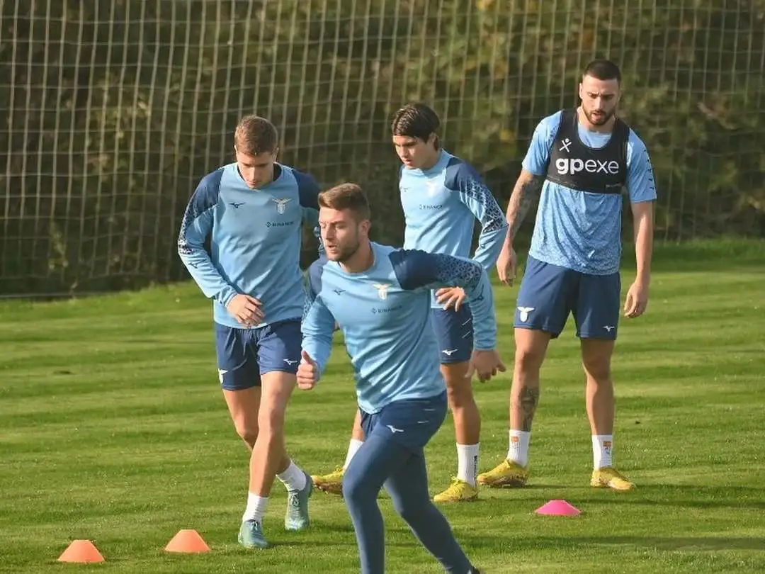 包含清晨体能课后,新奥尔良鹈鹕强势反弹备战意甲,更衣室稳定,年轻球员得到机会的词条 包含清晨体能课后,新奥尔良鹈鹕强势反弹备战意甲,更衣室稳定,年轻球员得到机会的词条