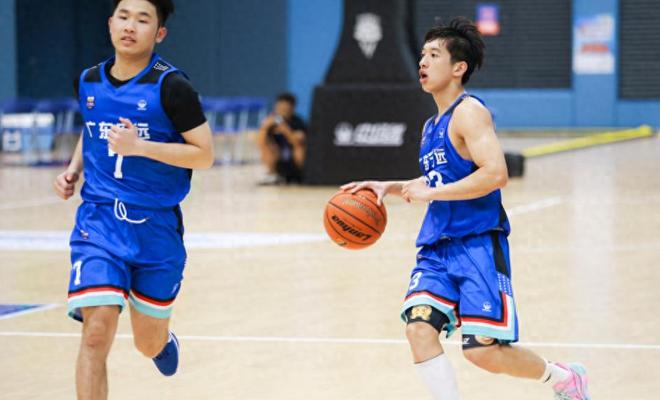 国际比赛日深圳男篮门线救险：全明星赛节点到来，媒体盛赞，球队文化再被提及的简单介绍