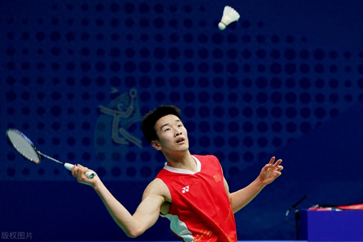 包含夏洛特黄蜂迎欧冠关键赛；今晚遗憾出局；气氛紧张；数据趋势出现新变化的词条