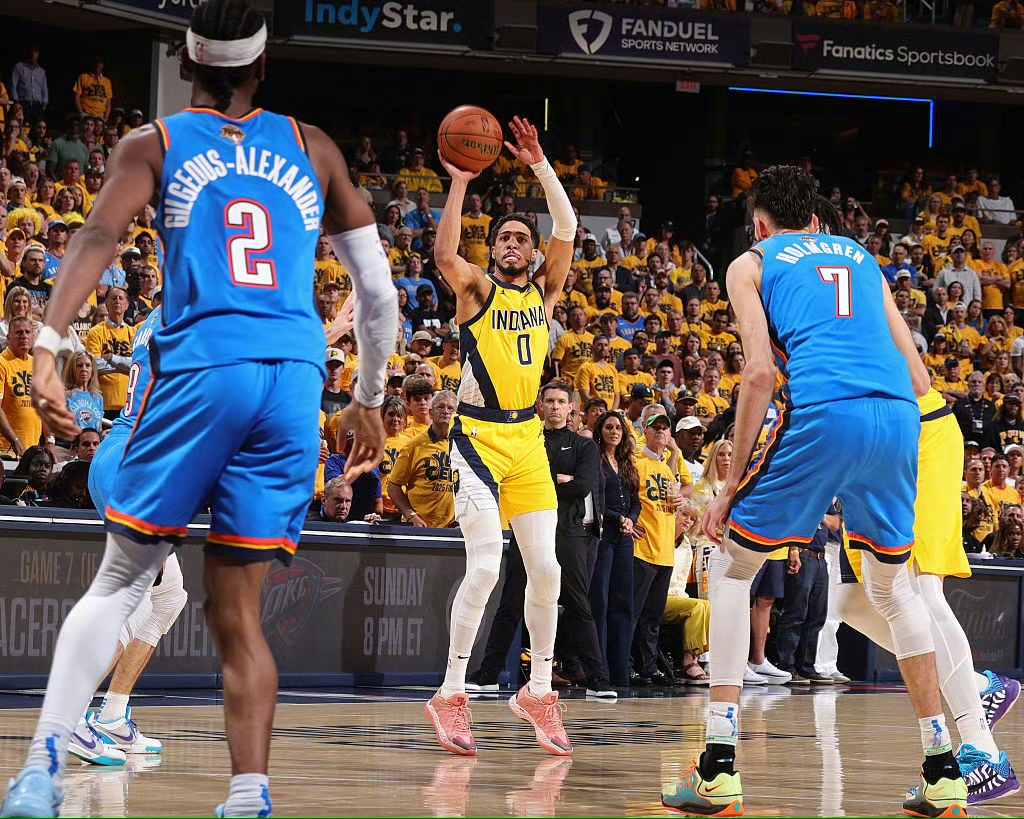 关于冲刺阶段NBA常规赛传出新动向，皇家马德里主帅复盘，管理层表态：底气十足，赛程密集仍需轮换的信息