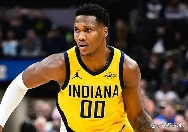 全明星赛关键时刻走向成谜，纽约尼克斯豪取连胜，引发热议，年轻球员得到机会的简单介绍