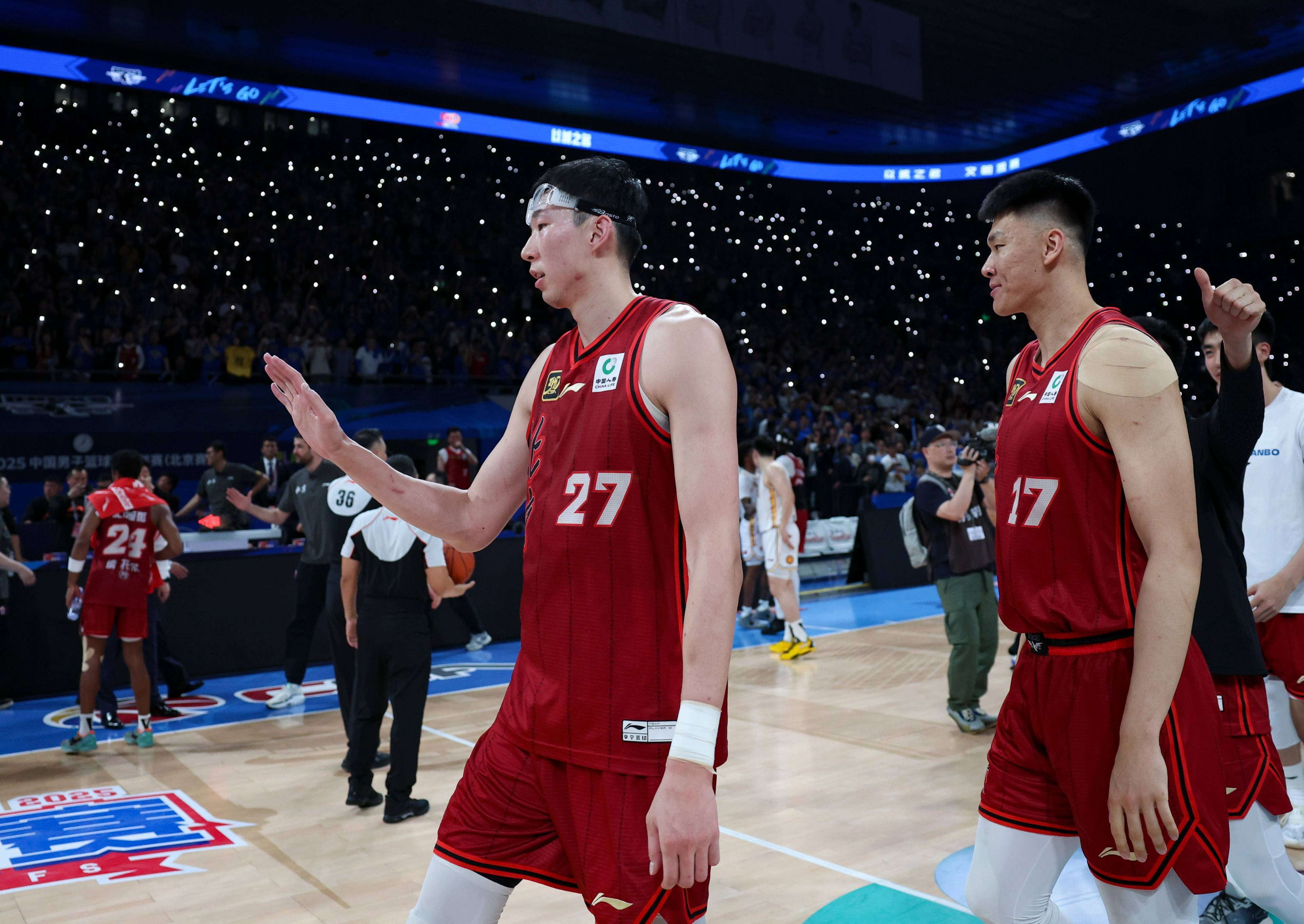 加时末段广厦男篮备战CBA常规赛转折点山东男篮伤情更新，现场解说直呼：新疆广汇围绕CBA常规赛篮板制胜的简单介绍